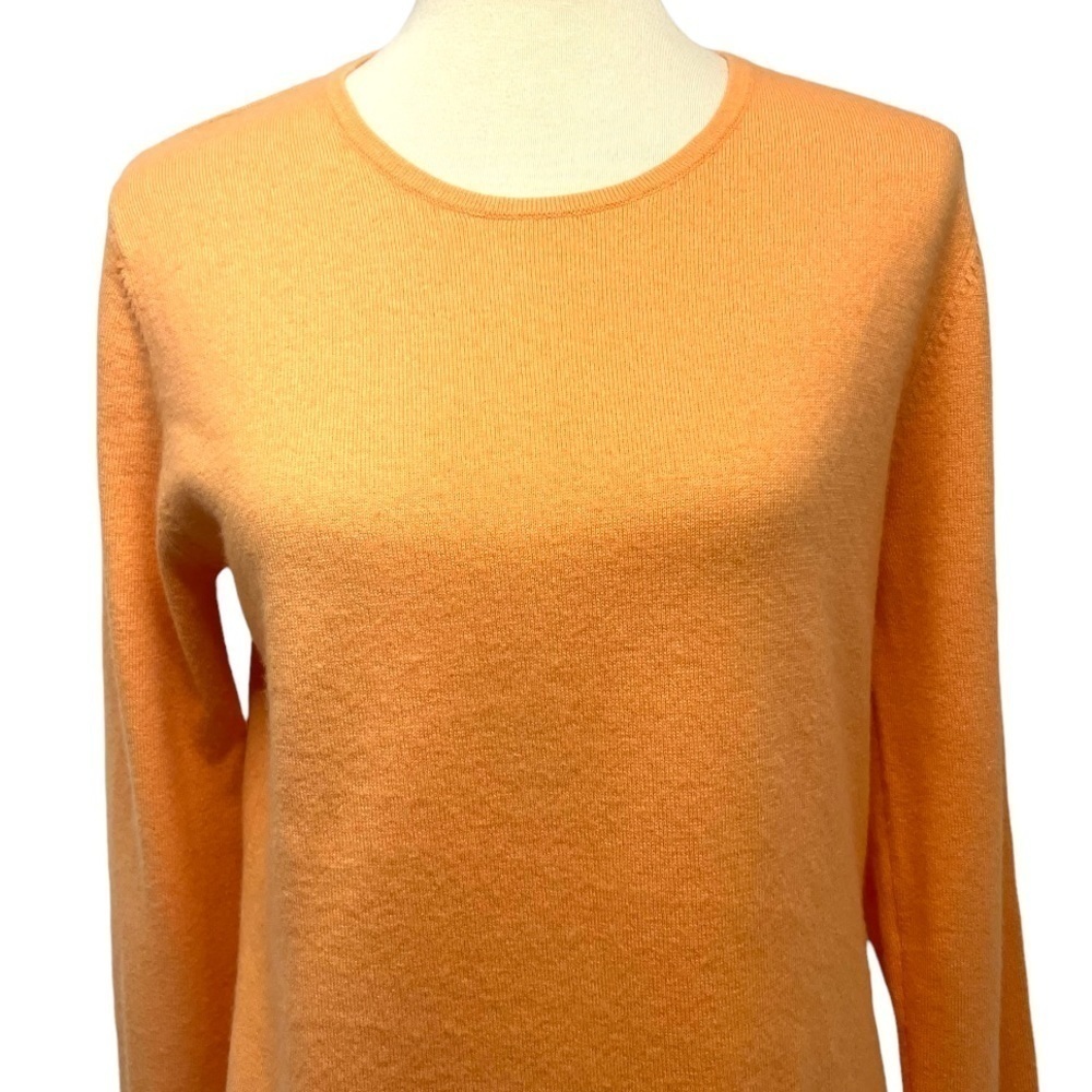 Ashworth Cashmere Blend Soft Orange Sweater Women’s Medium - Picture 2 of 8
